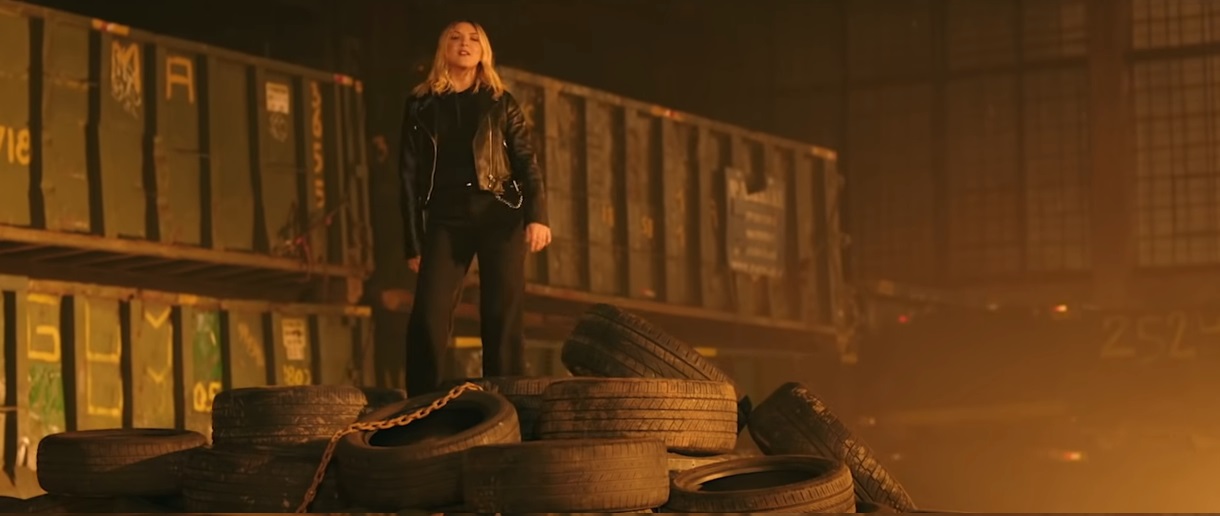 Ralph Spacca Internet colonna sonora - In This Place  from Ralph Breaks the Internet - Julia Michaels - Ralph Breaks The Internet - Soundtrack - Lyrics - testo - video youtube - music video