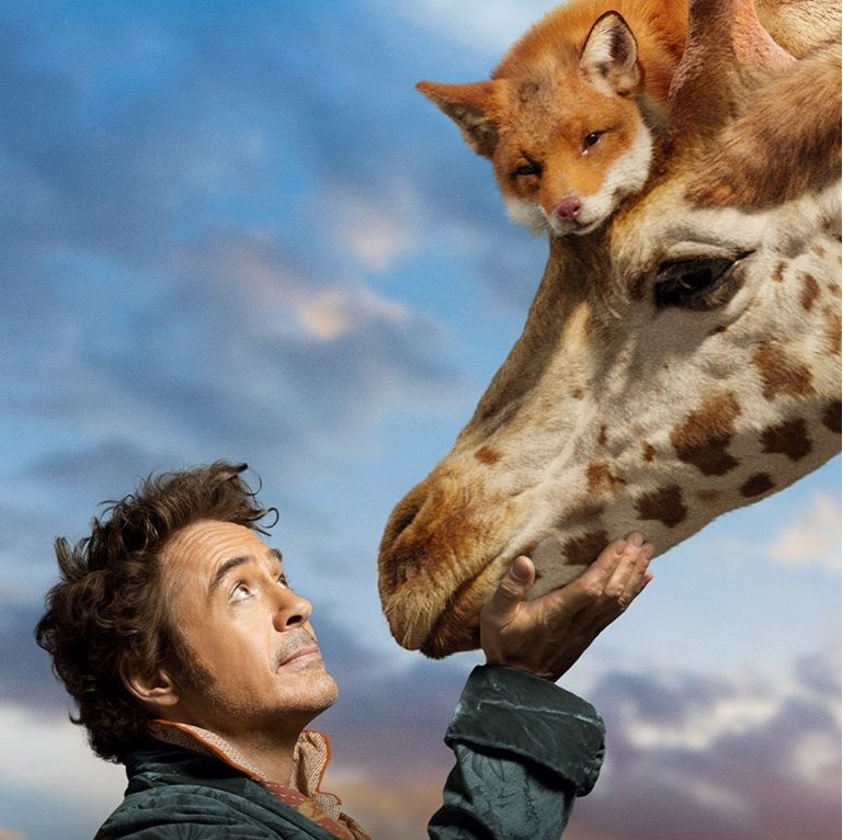 Giraffa in Dolittle film per tutta la famiglia 2020 - personaggi - universal pictures - film per bambini