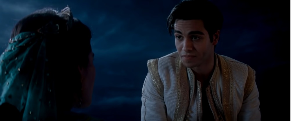 Aladdin film live action disney 2019 - Principe Ali - Aladdin sul tappeto dice ti fidi di me? a Jasmine