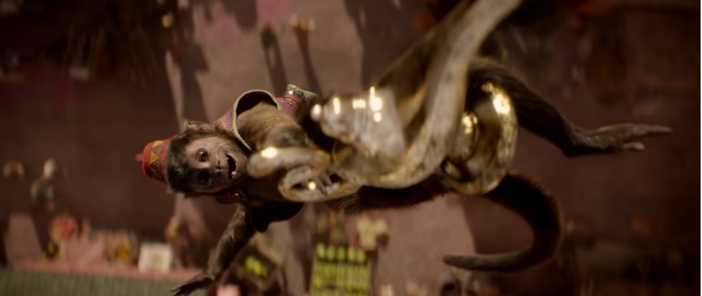 Aladdin film live action disney 2019 - LA scimmia Babu cerca di riprendere la lampada