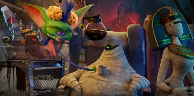 Hotel Transylvania 3 Gremlin Air aereo dei mostri - hostess da il caff a mummia