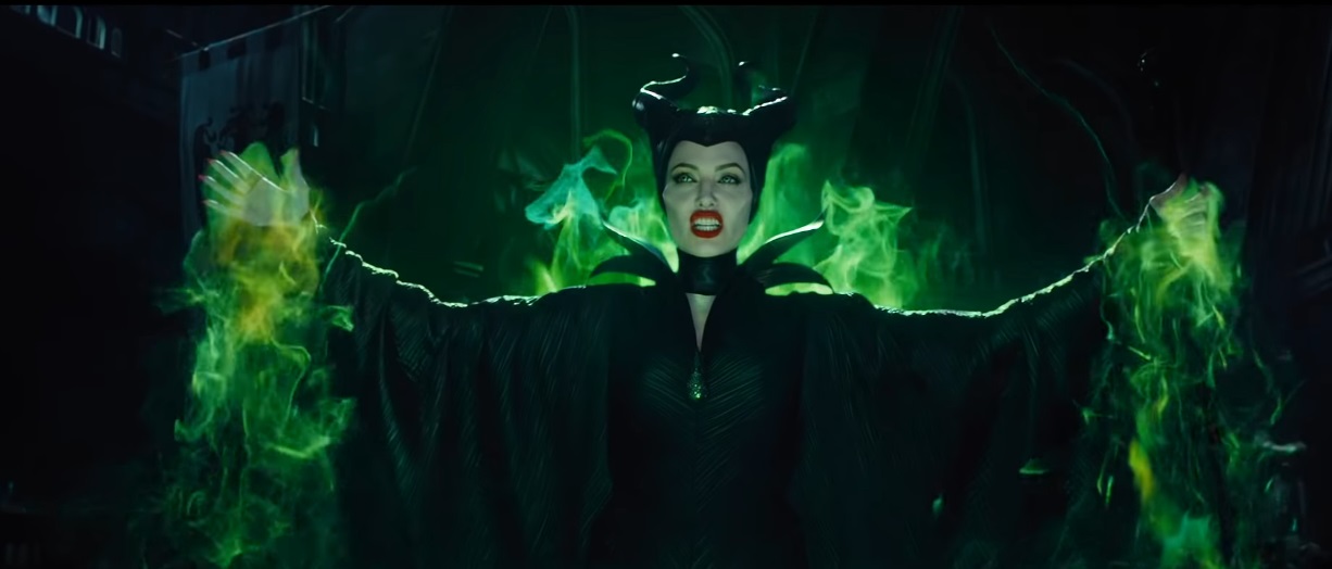 Melficent film Disney Angelina Jolie Malefica Aurora personaggi trama doppiatori live action