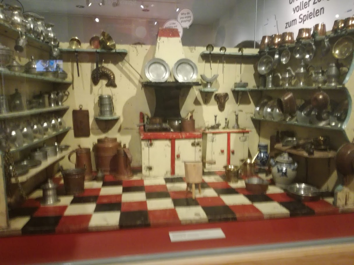 Museo dei giocattoli Norimberga - Cucine delle bambole - storia delle cucine delle bambole- musei bambini